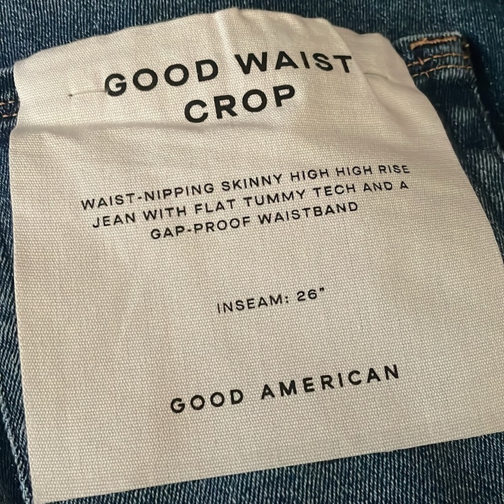 GOOD AMERICAN Good Waist Crop Jeans - Picture 16 of 16